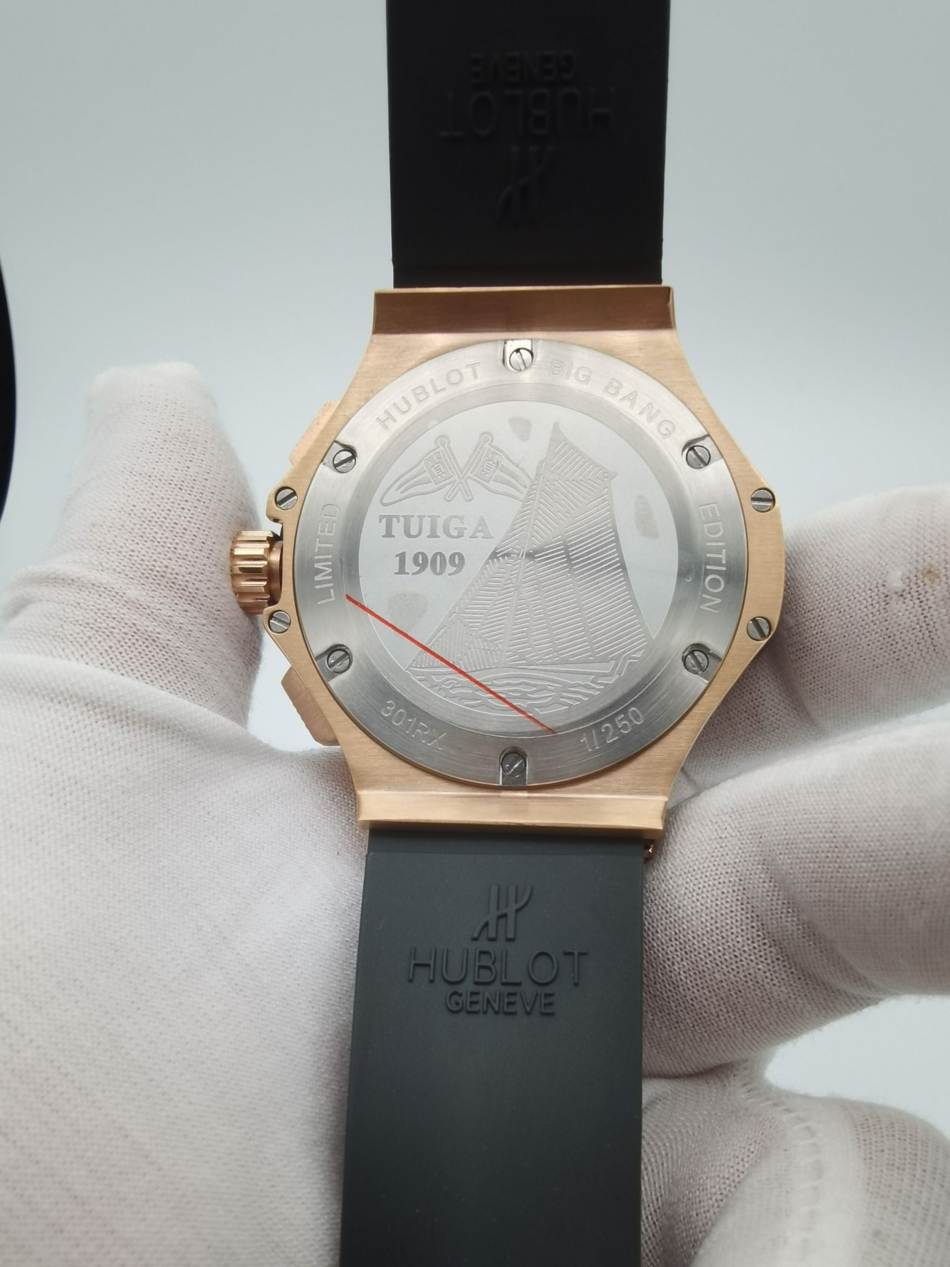 Hublot 44mm 301.PB.131.RX Men Quartz 44 MM - Image 3